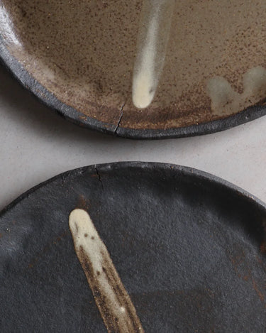 assiette noir