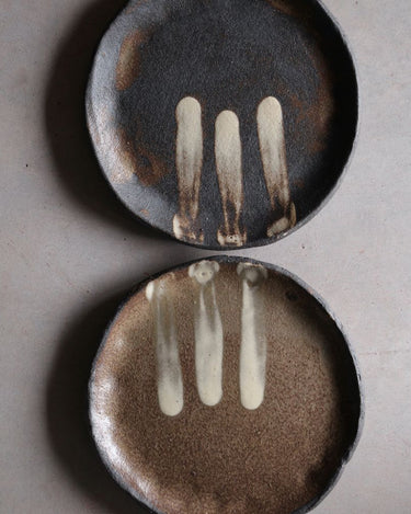 assiette céramique fait main